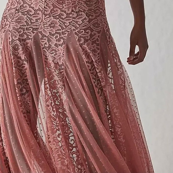 Intimately Free People A Day Out Mesh Lace Maxi Skirt Large Boho Romantic Sexy - Picture 2 of 10